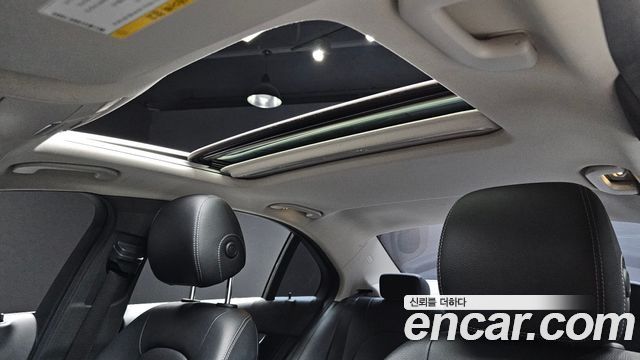 Mercedes-Benz C-Class C200 Avantgarde