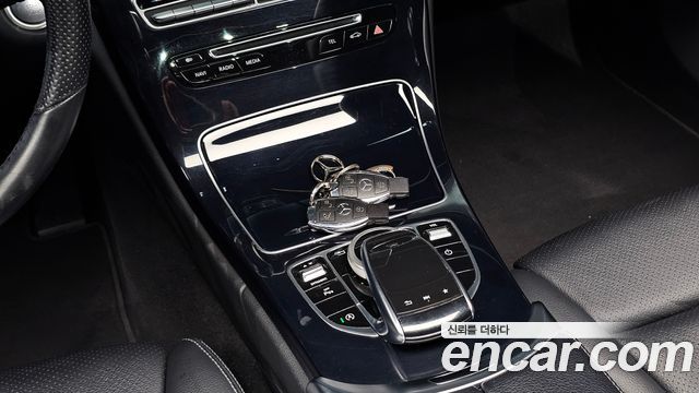 Mercedes-Benz C-Class C200 Avantgarde