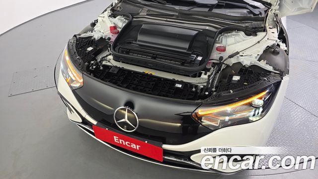 Mercedes-Benz EQE EQE350+
