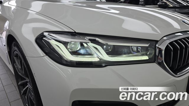 BMW 5-Series 520i M Sport