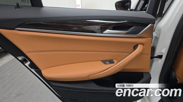 BMW 5-Series 520i M Sport