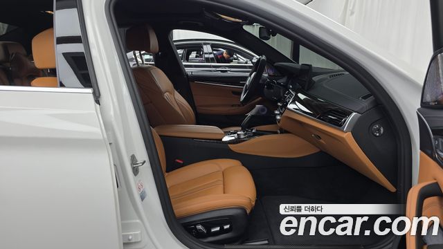 BMW 5-Series 520i M Sport
