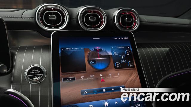 Mercedes-Benz GLC-Class GLC300 4MATIC AMG Line