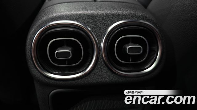 Mercedes-Benz GLC-Class GLC300 4MATIC AMG Line