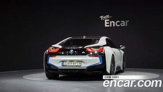 BMW i8 Coupe