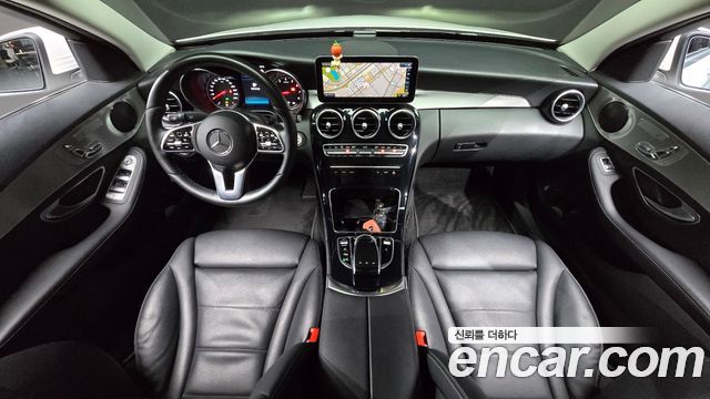 Mercedes-Benz C-Class C200 Avantgarde
