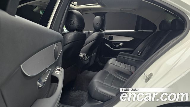 Mercedes-Benz C-Class C200 Avantgarde