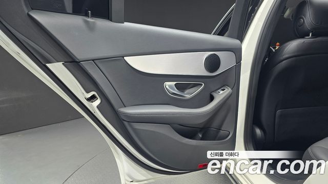 Mercedes-Benz C-Class C200 Avantgarde