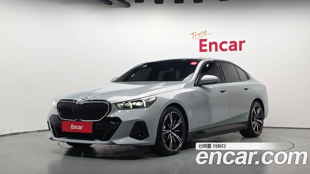 BMW 5-Series 530e M Sport