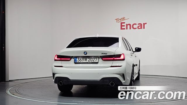 BMW 3-Series 330e M Sport
