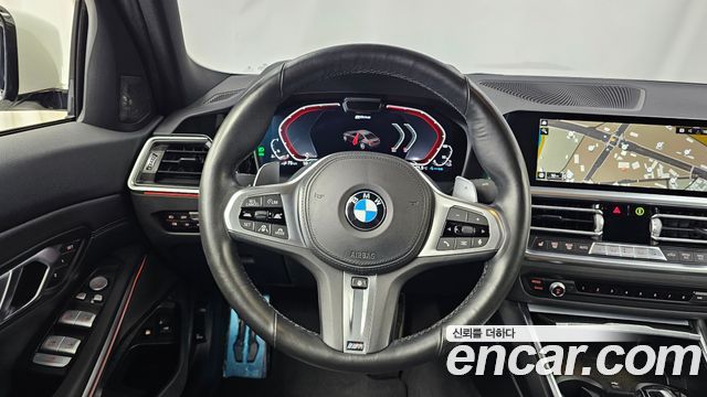 BMW 3-Series 330e M Sport