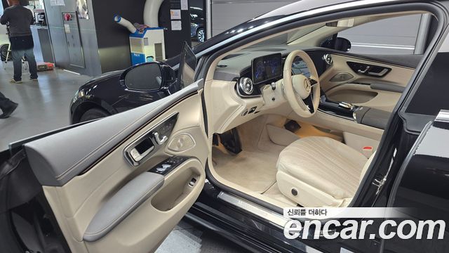 Mercedes-Benz EQS EQS450+