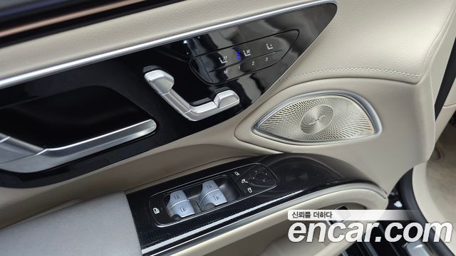 Mercedes-Benz EQS EQS450+