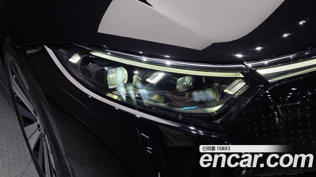 Mercedes-Benz EQS EQS450+
