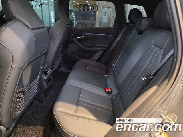 Audi Q6 e-tron Performance Premium