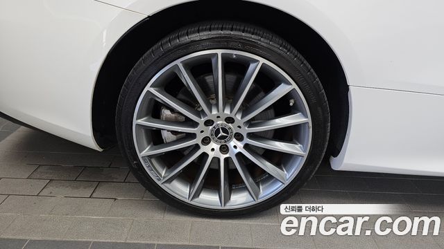 Mercedes-Benz E-Class E450 4MATIC Coupe