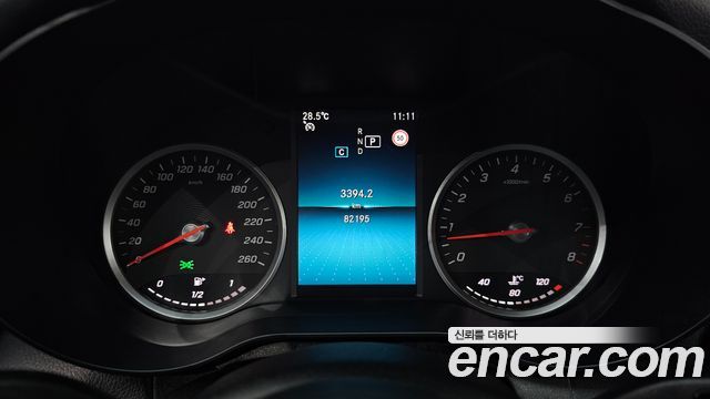 Mercedes-Benz C-Class C200