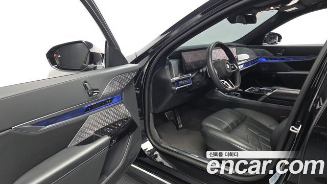 BMW 7-Series 750e xDrive M Sport