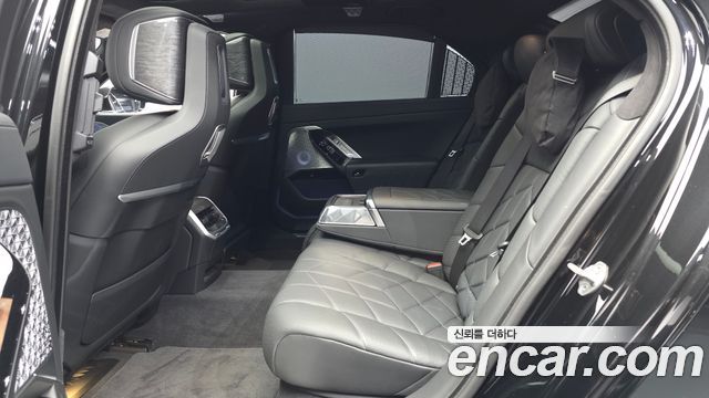 BMW 7-Series 750e xDrive M Sport