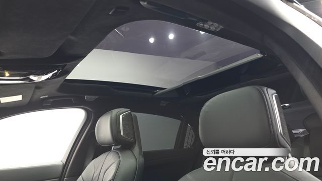 BMW 7-Series 750e xDrive M Sport