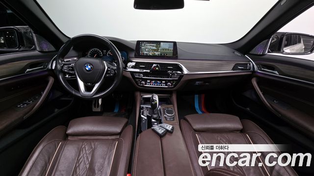 BMW 5-Series 520d xDrive M Sport Package Plus