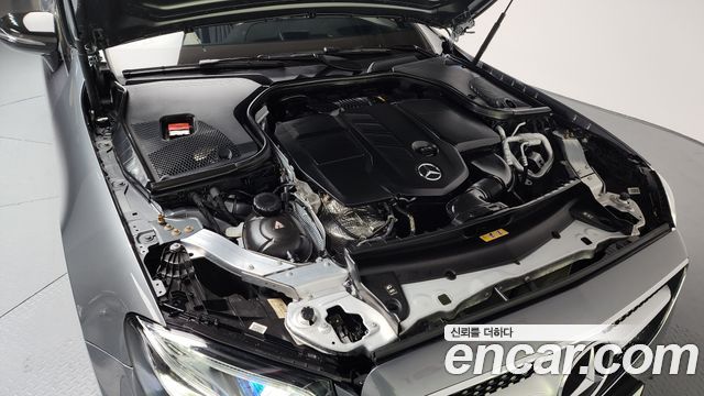 Mercedes-Benz E-Class E220d Cabriolet