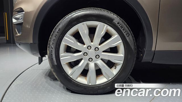 Land Rover Discovery Sport 2.0 TD4 HSE Luxury
