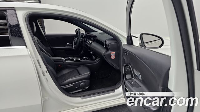 Mercedes-Benz A-Class A220 Hatchback