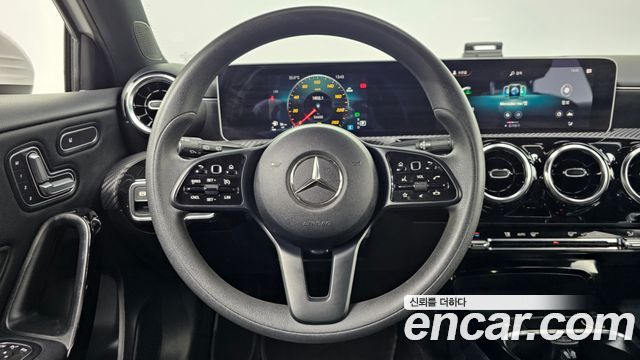 Mercedes-Benz A-Class A220 Hatchback