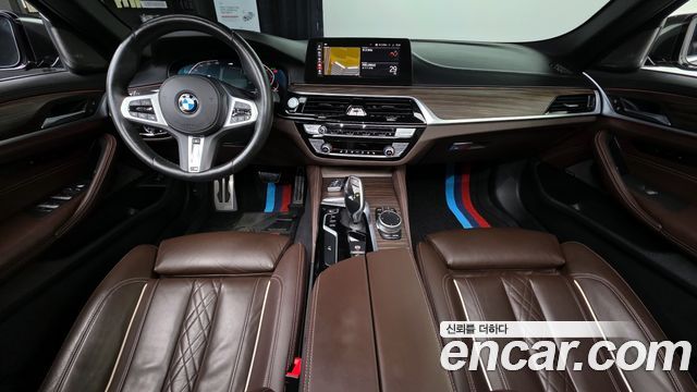 BMW 5-Series 520i M Sport