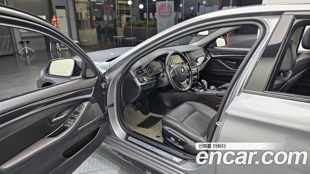 BMW 5-Series 530d xDrive M Aero Dynamic