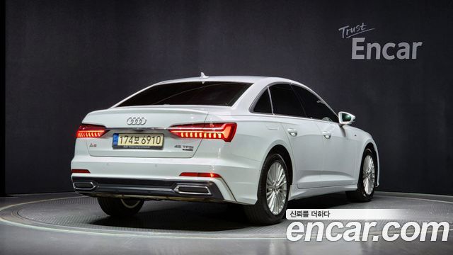Audi A6 45 TFSI Quattro Premium