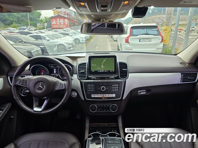 Mercedes-Benz GLE-Class GLE350 d 4MATIC