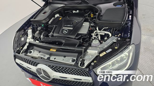 Mercedes-Benz GLC-Class GLC300e 4MATIC Coupe Premium package