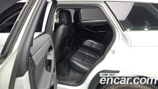 Land Rover Range Rover Evoque P250 SE