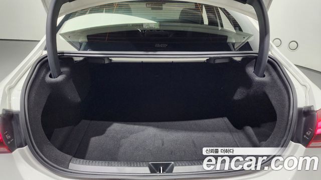 Mercedes-Benz A-Class AMG A35 4MATIC Sedan