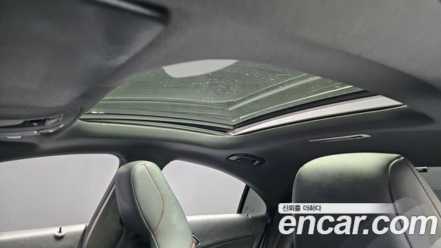 Mercedes-Benz CLA-Class CLA220 AMG Line
