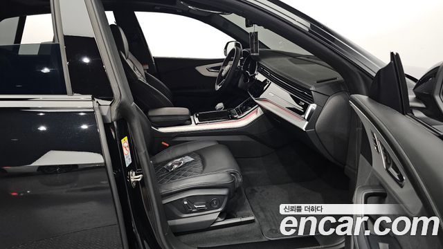 Audi Q8 55 TFSI Quattro Premium