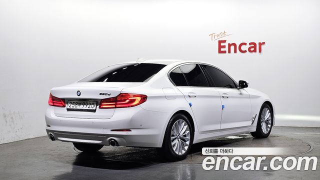 BMW 5-Series 520d Luxury Plus