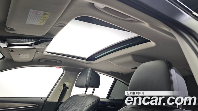 BMW 5-Series 520d Luxury Plus