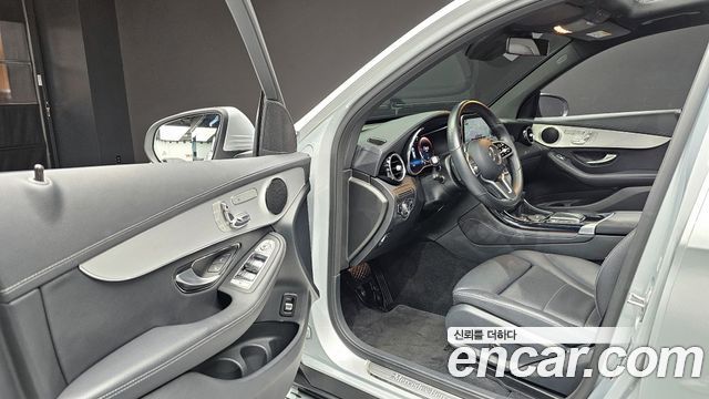 Mercedes-Benz GLC-Class GLC220 d 4MATIC