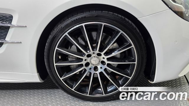 Mercedes-Benz SL-Class SL400