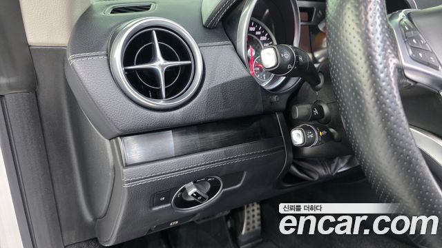Mercedes-Benz SL-Class SL400
