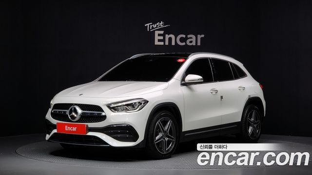Mercedes-Benz GLA-Class GLA250 4MATIC