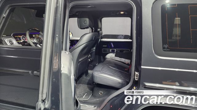Mercedes-Benz G-Class AMG G63 Manufaktur