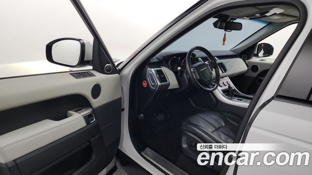 Land Rover Range Rover Sport 3.0 SDV6 HSE