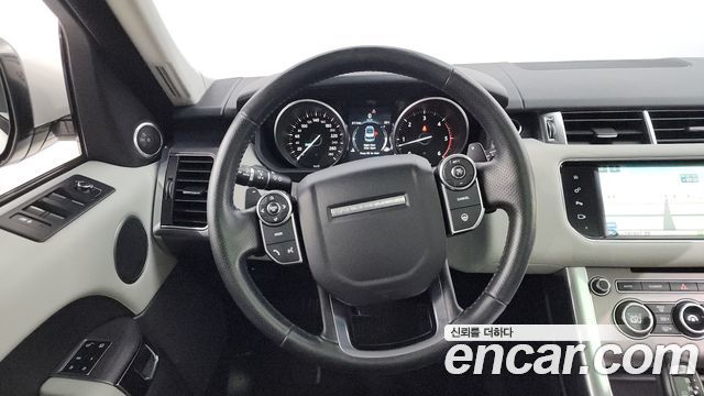 Land Rover Range Rover Sport 3.0 SDV6 HSE