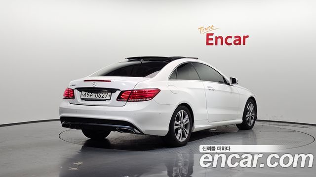 Mercedes-Benz E-Class E200 Coupe