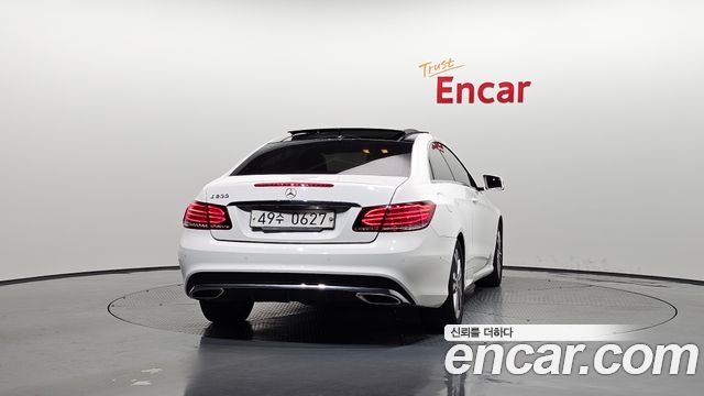 Mercedes-Benz E-Class E200 Coupe