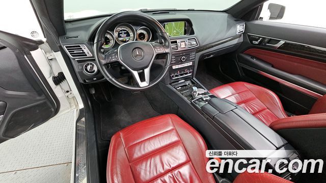Mercedes-Benz E-Class E200 Coupe